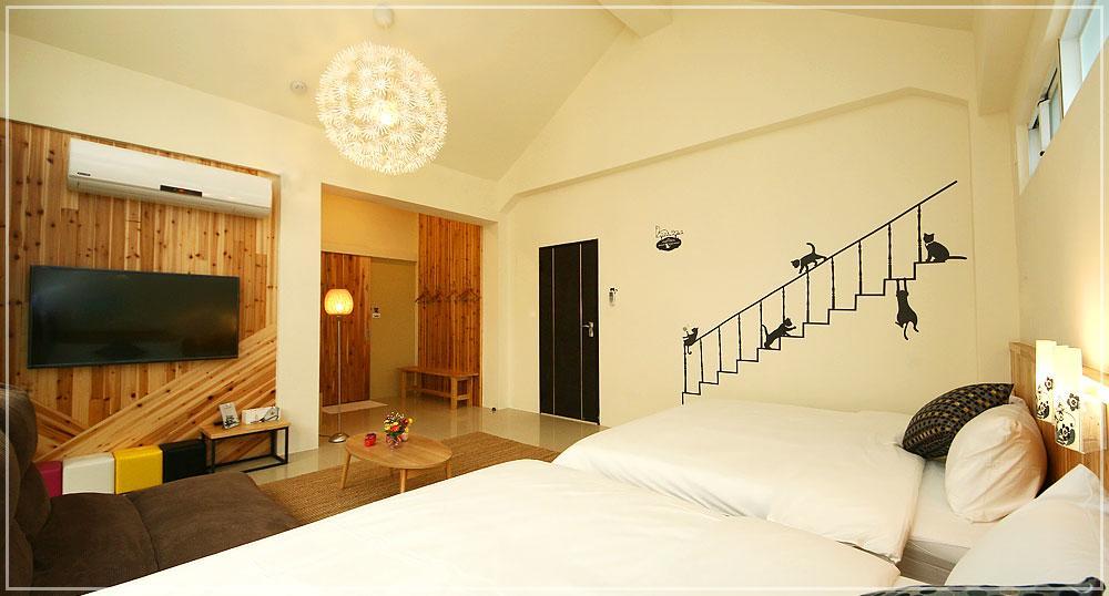 Bear Giant Castle Apartment Kota Hualien Bagian luar foto