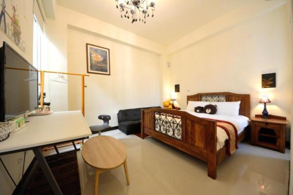 Bear Giant Castle Apartment Kota Hualien Bagian luar foto