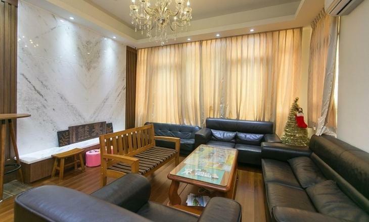Bear Giant Castle Apartment Kota Hualien Bagian luar foto